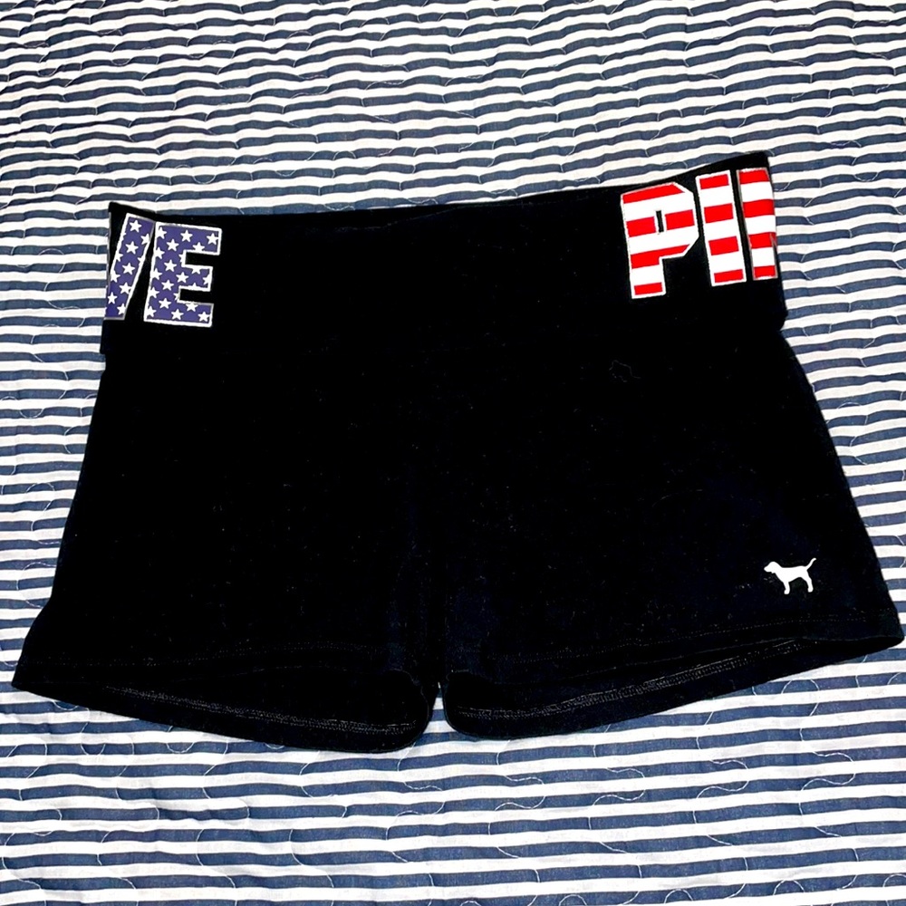 VS Pink Yoga shorts USA🇺🇸